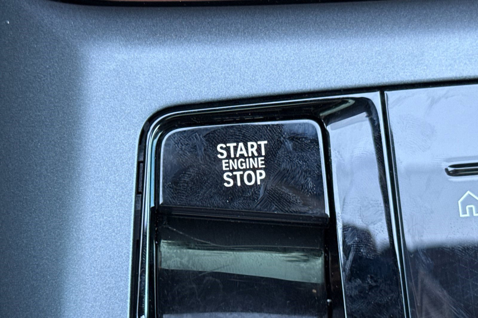 Used 2025 BMW X3 xDrive30i image 27