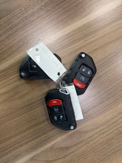 Used 2019 Jeep Wrangler Unlimited Sahara w/ Cold Weather Group AWD/4WD image 42