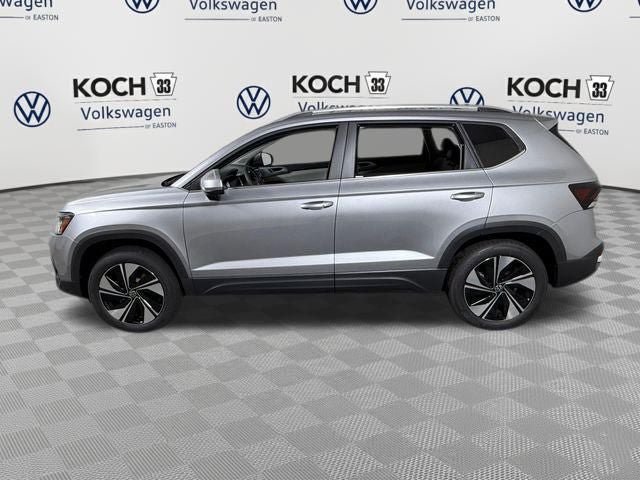 New 2026 Volkswagen Taos SE AWD/4WD image 4