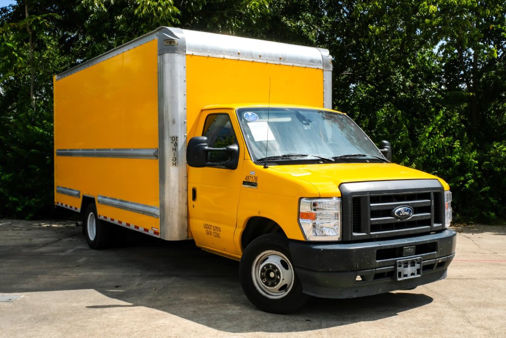 Used 2022 Ford E-350 and Econoline 350 Super Duty RWD image 6