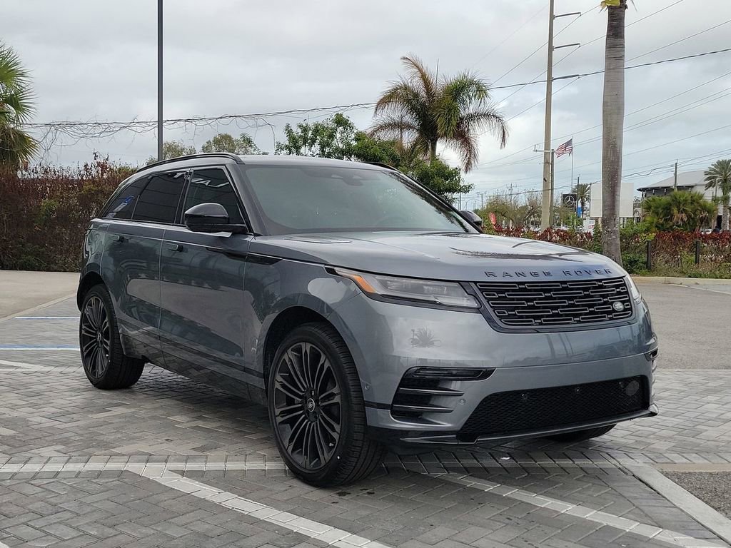 New 2026 Land Rover Range Rover Velar Dynamic SE AWD/4WD image 7