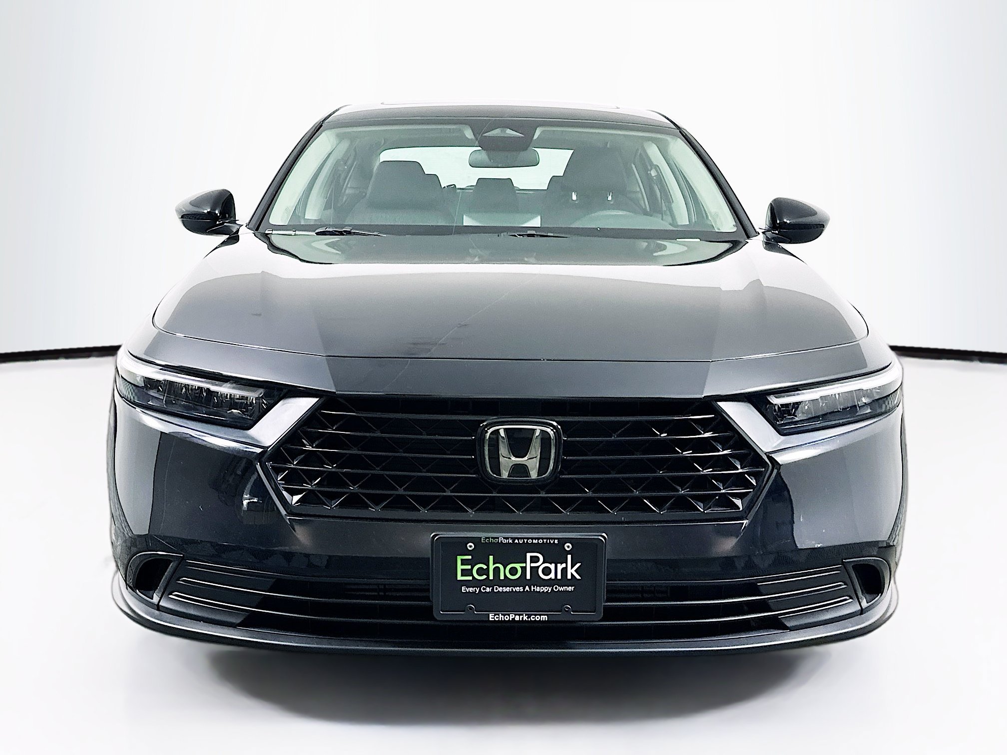 Used 2024 Honda Accord EX image 2