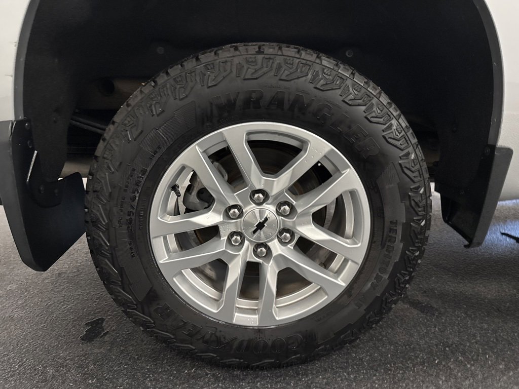 Used 2019 Chevrolet Silverado 1500 RST image 15