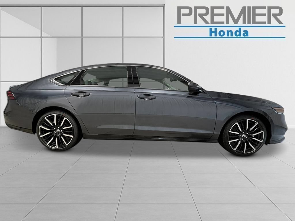 New 2026 Honda Accord Touring image 8