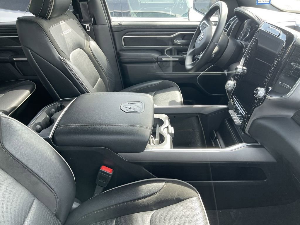 Used 2023 RAM 1500 Laramie AWD/4WD image 12