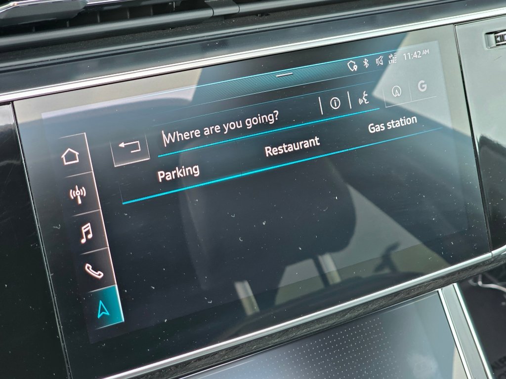 Used 2019 Audi Q8 Prestige w/ Towing Package image 10