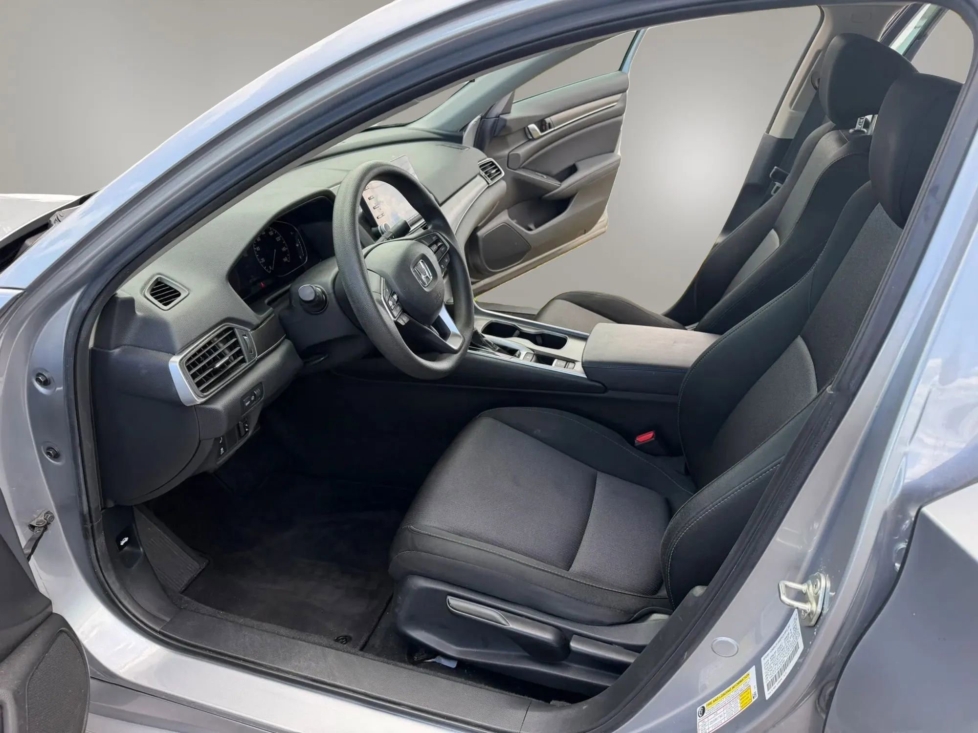Used 2019 Honda Accord LX image 12