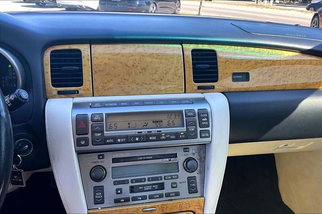 Used 2005 Lexus SC 430 Convertible image 24