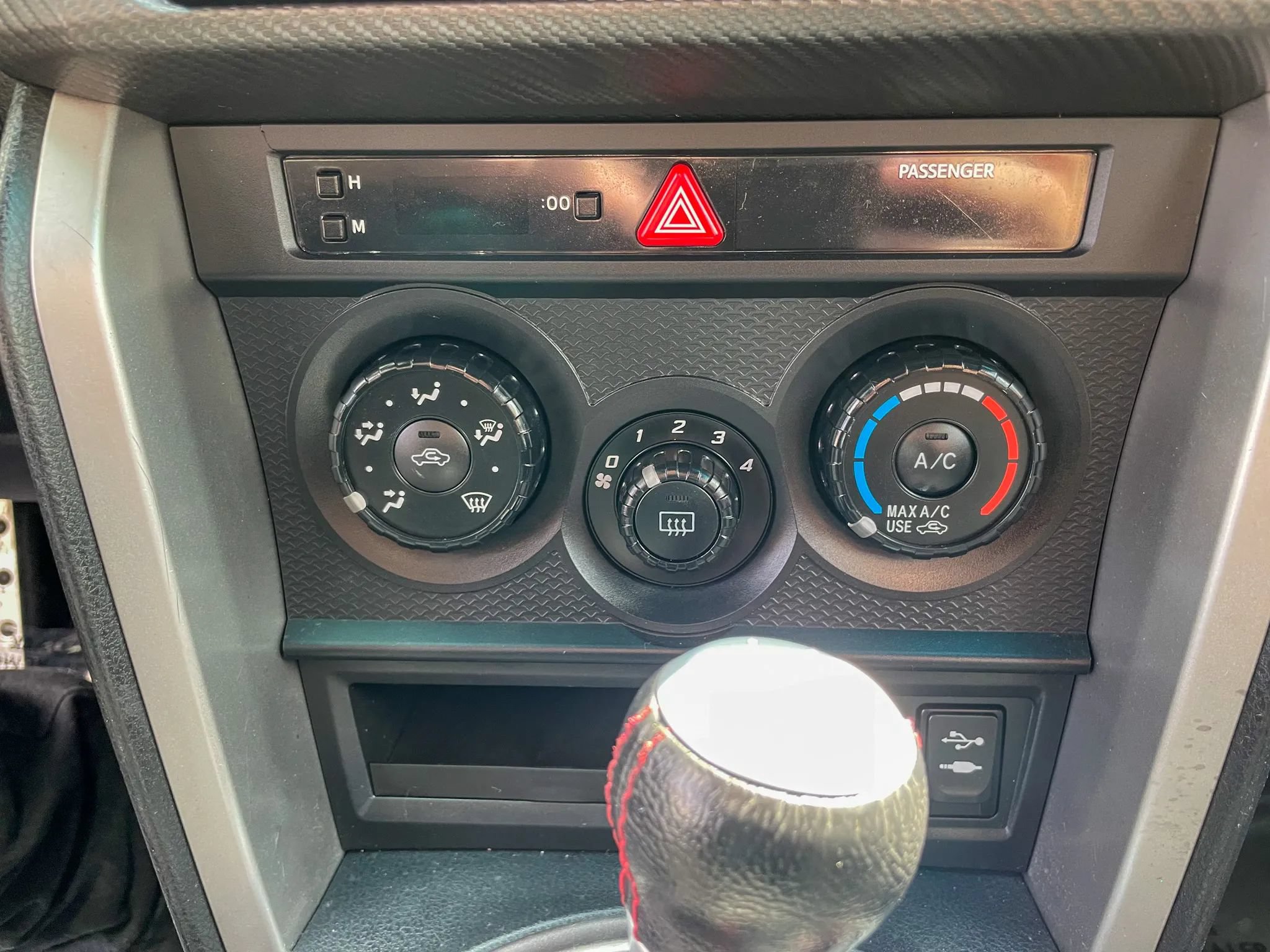 Used 2015 Scion FR-S RWD image 17