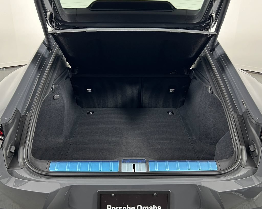 New 2026 Porsche Panamera 4 AWD/4WD image 30