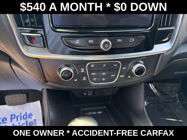 Used 2023 Chevrolet Traverse RS AWD/4WD image 19