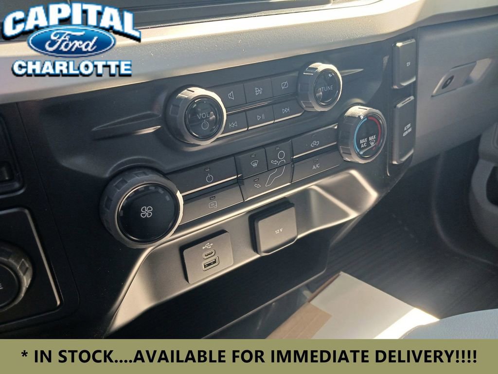 New 2024 Ford F450 XL w/ XL Chrome Package image 6