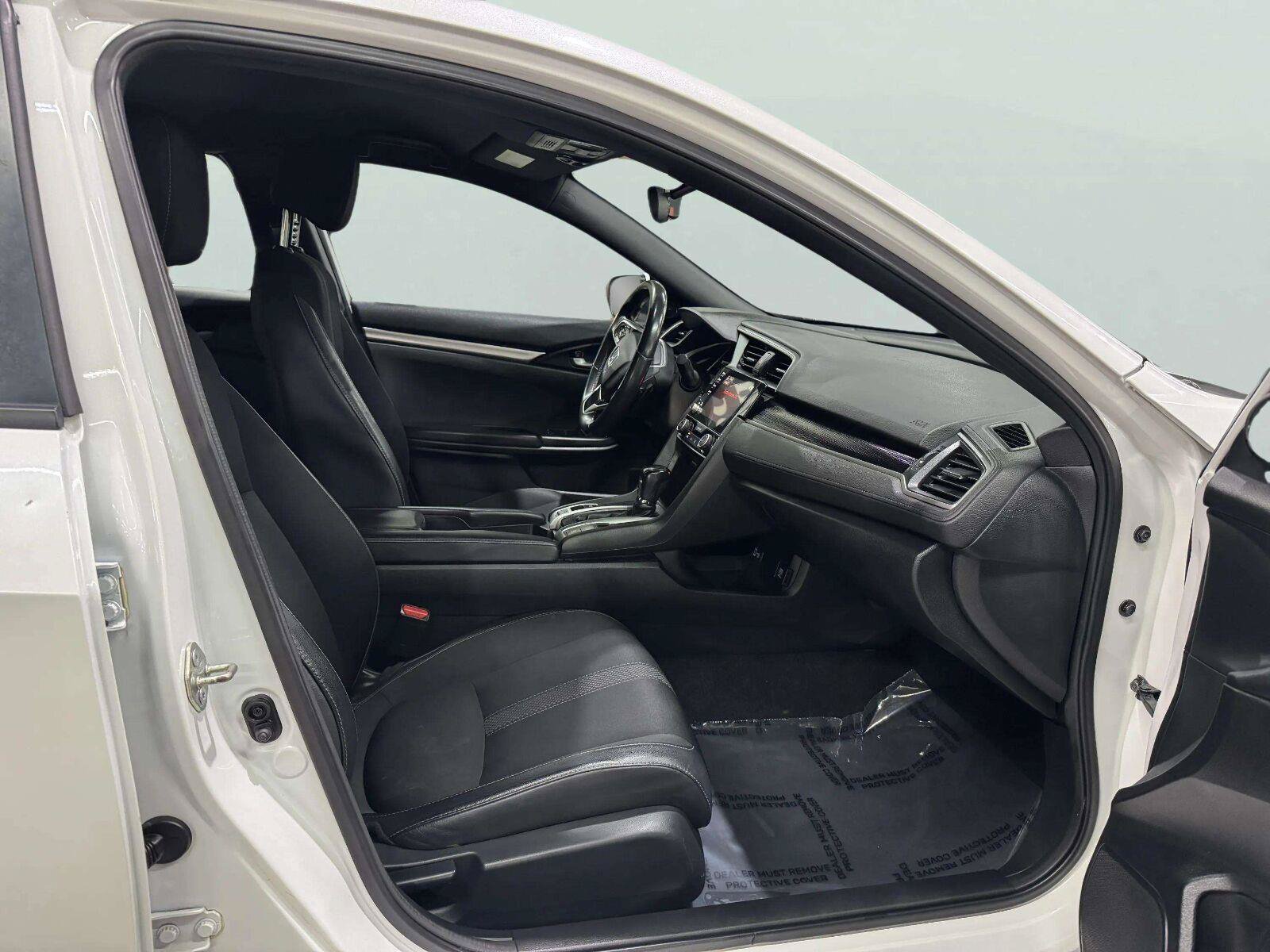 Used 2020 Honda Civic Sport image 26