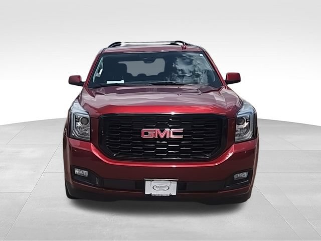 Used 2020 GMC Yukon Denali w/ Denali Premium Package AWD/4WD image 3
