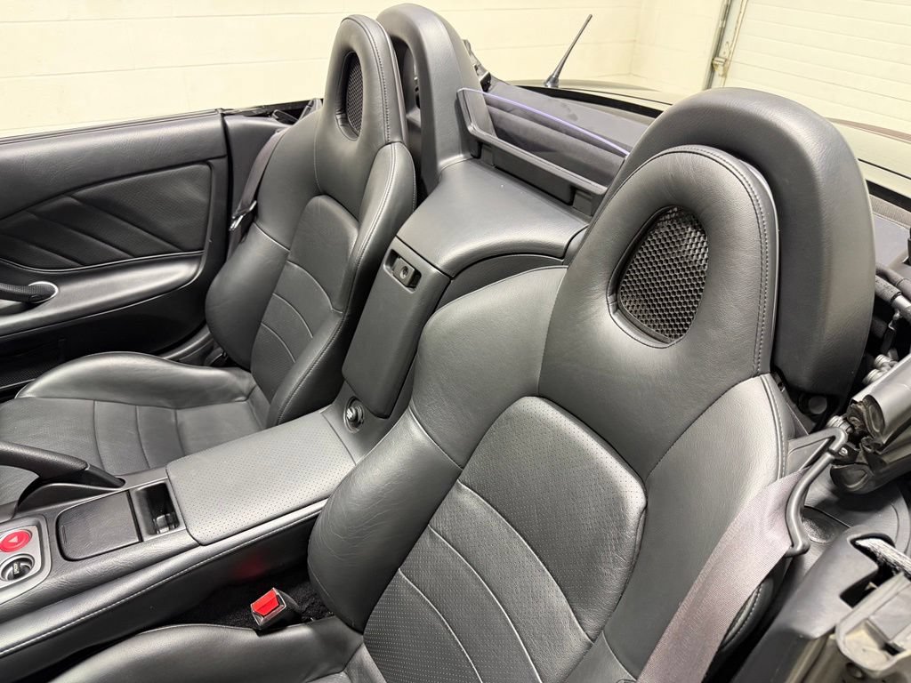 Used 2002 Honda S2000 image 32