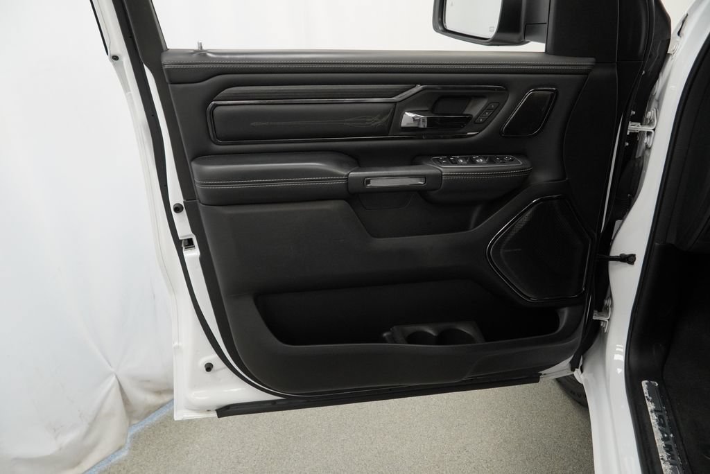 Certified 2023 RAM 1500 Limited w/ Night Edition AWD/4WD image 33