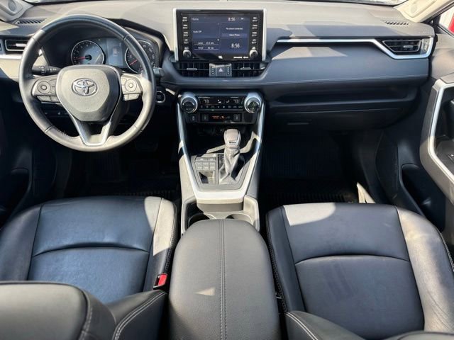 Used 2019 Toyota RAV4 XLE Premium w/ Cold Weather Package AWD/4WD image 27