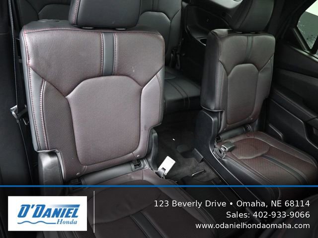 Used 2025 Honda Pilot Black Edition image 44