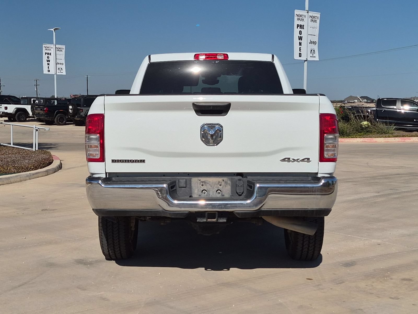 Used 2024 RAM 2500 Big Horn AWD/4WD image 4
