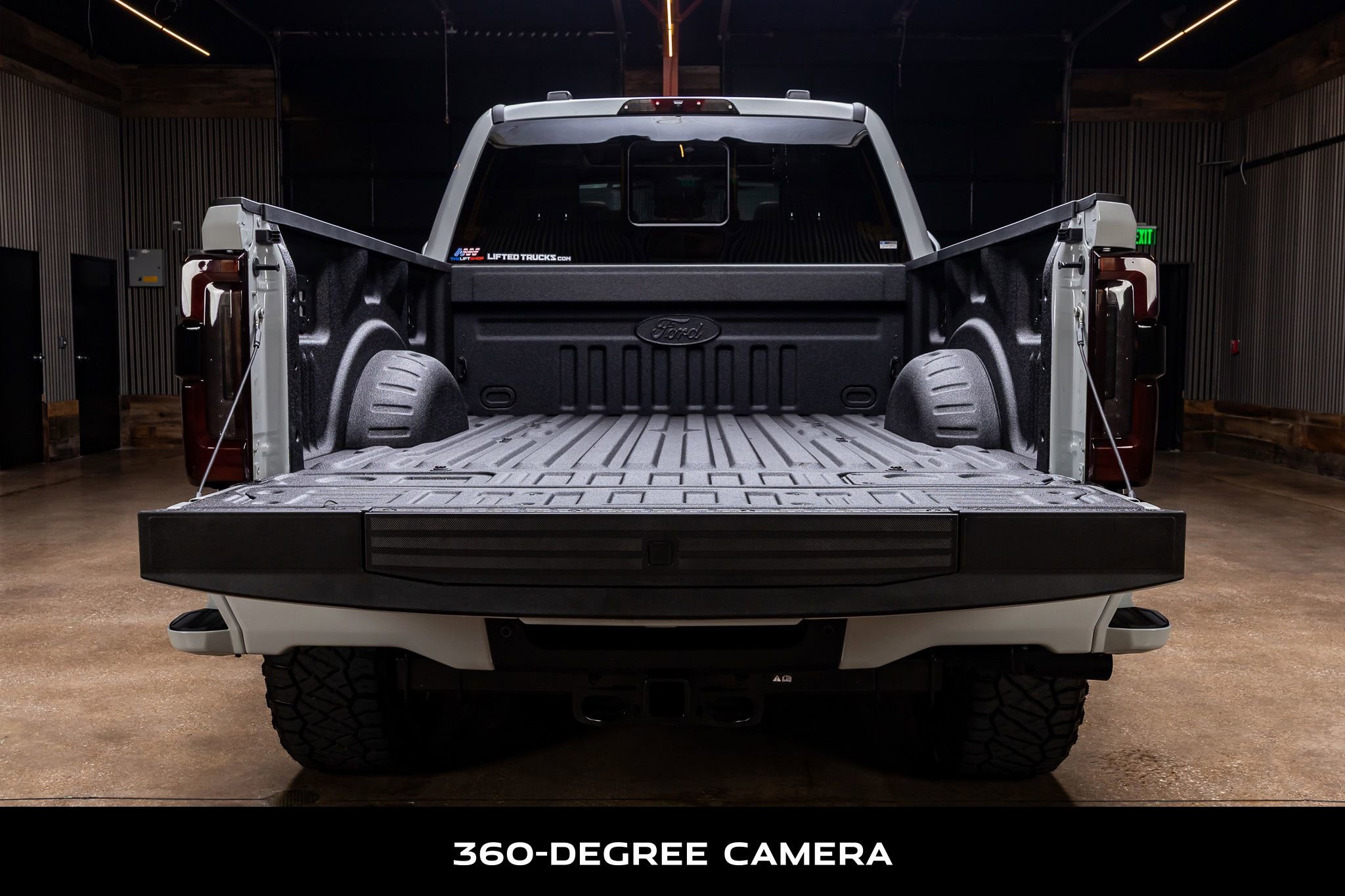 Used 2026 Ford F250 Platinum w/ Platinum Plus Package AWD/4WD image 9