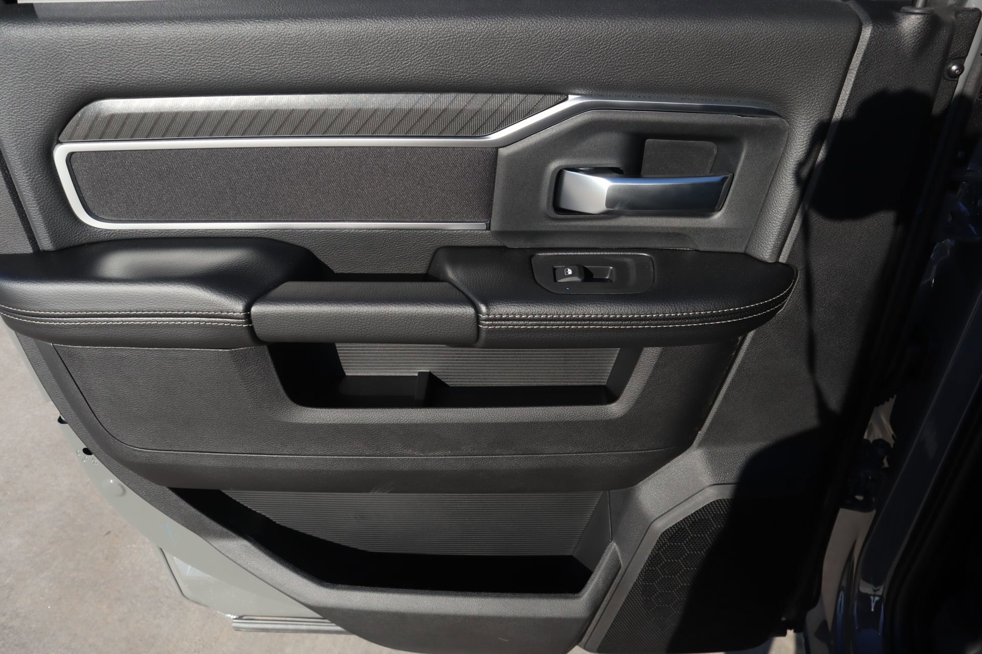 New 2026 RAM 2500 Big Horn AWD/4WD image 17