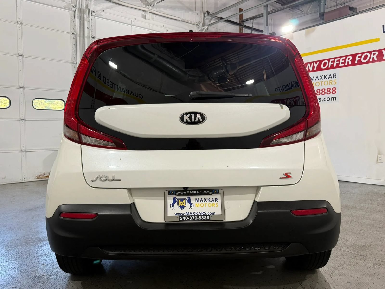 Used 2020 Kia Soul S FWD image 8