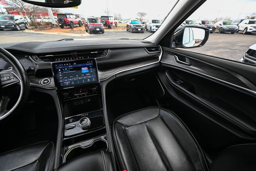 Used 2021 Jeep Grand Cherokee L Limited image 35