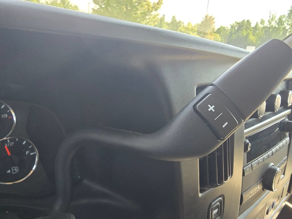 Used 2023 Chevrolet Express 3500 LT w/ LT Preferred Equipment Group RWD image 30