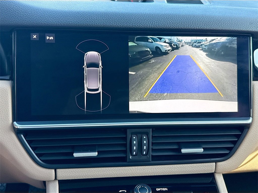 Used 2020 Porsche Cayenne image 15