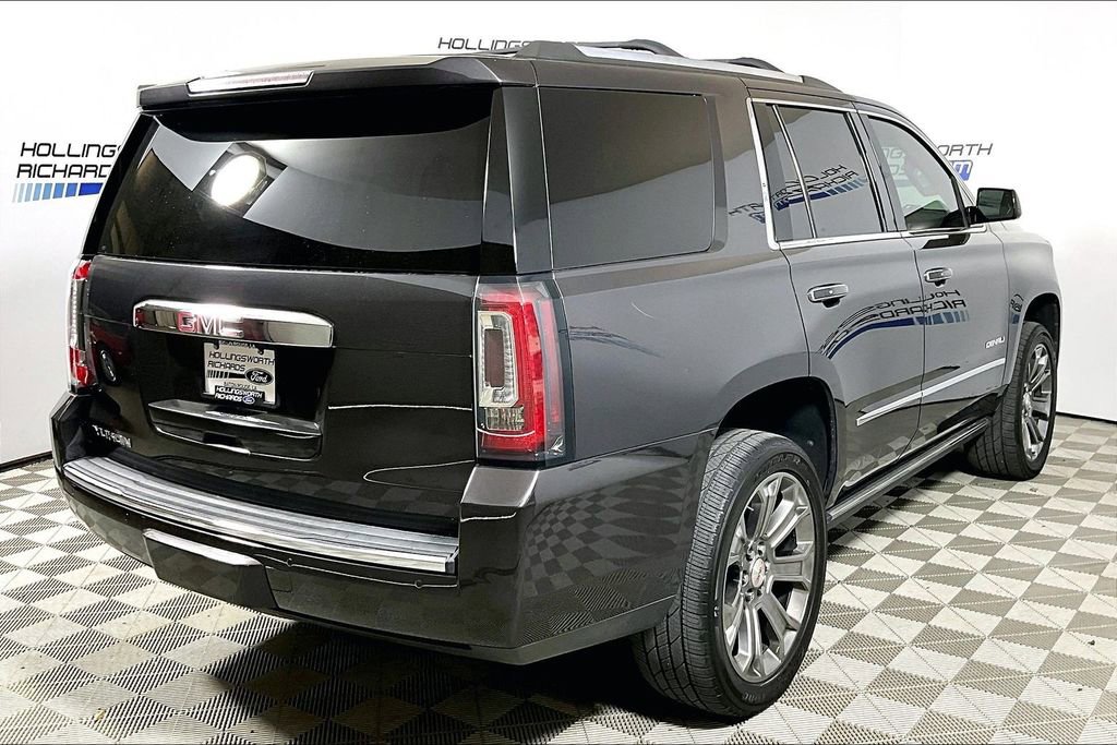 Used 2017 GMC Yukon Denali w/ Open Road Package AWD/4WD image 9