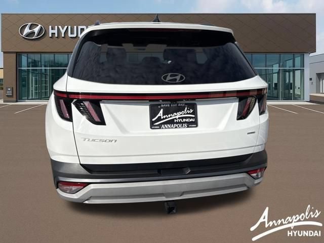 Certified 2025 Hyundai Tucson SEL AWD/4WD image 4