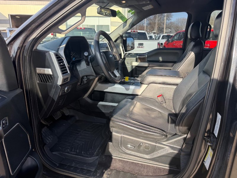 Used 2015 Ford F150 Lariat w/ Equipment Group 501A Mid image 9