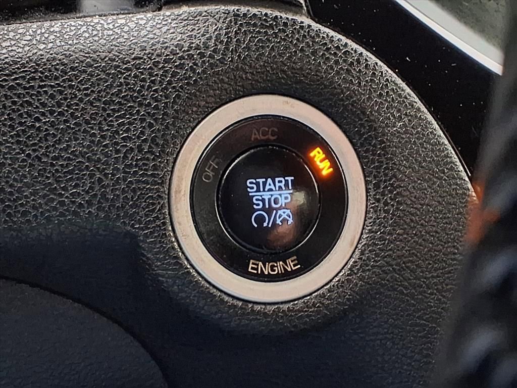 Used 2014 Chrysler 300 S image 23