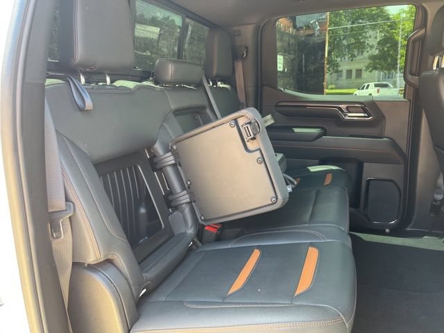 Used 2024 GMC Sierra 1500 AT4 w/ Technology Package AWD/4WD image 26