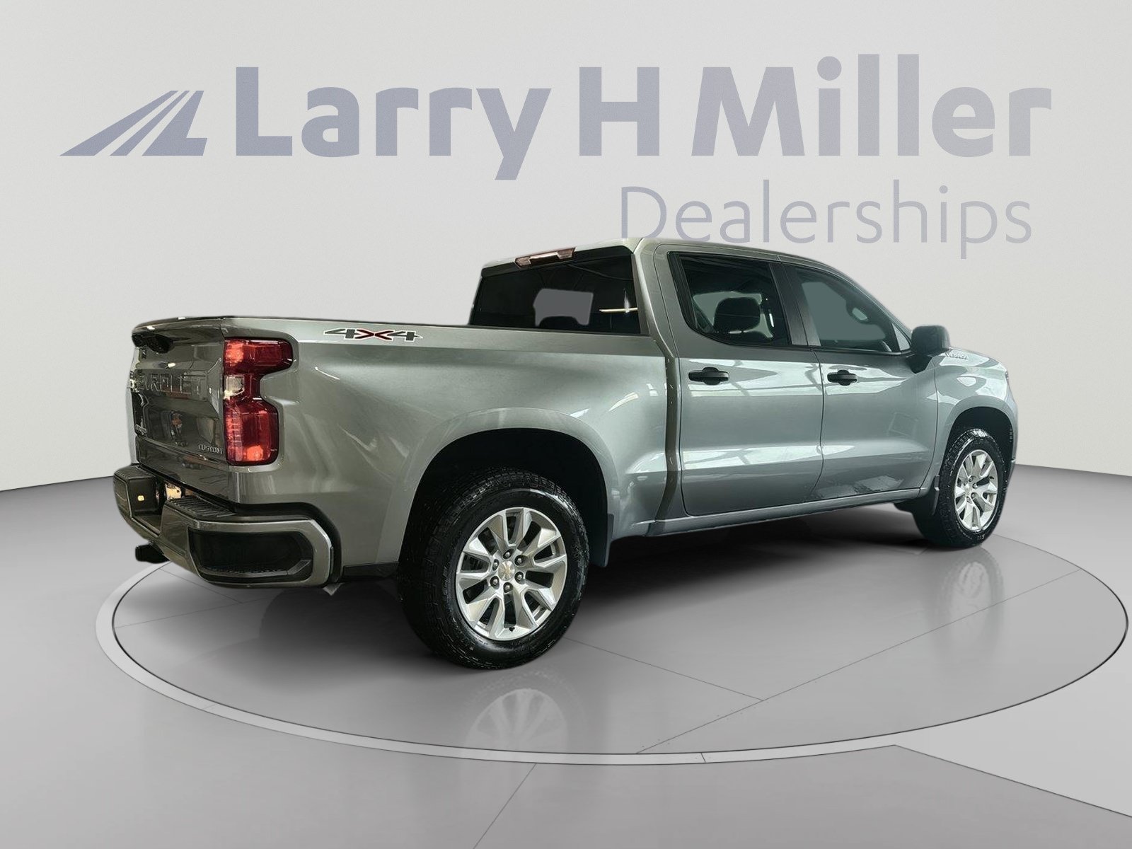 New 2026 Chevrolet Silverado 1500 Custom AWD/4WD image 8