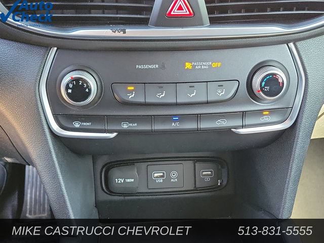 Used 2019 Hyundai Santa Fe SE FWD image 17