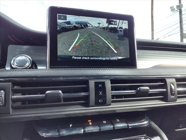 Certified 2021 Lincoln Corsair AWD w/ Equipment Group 101A image 18
