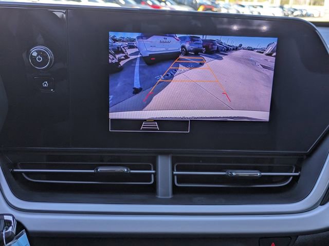 Used 2024 Chevrolet Trax LS image 21
