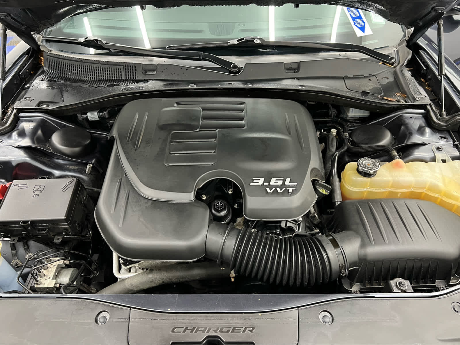 Used 2018 Dodge Charger GT w/ Quick Order Package 28J image 8