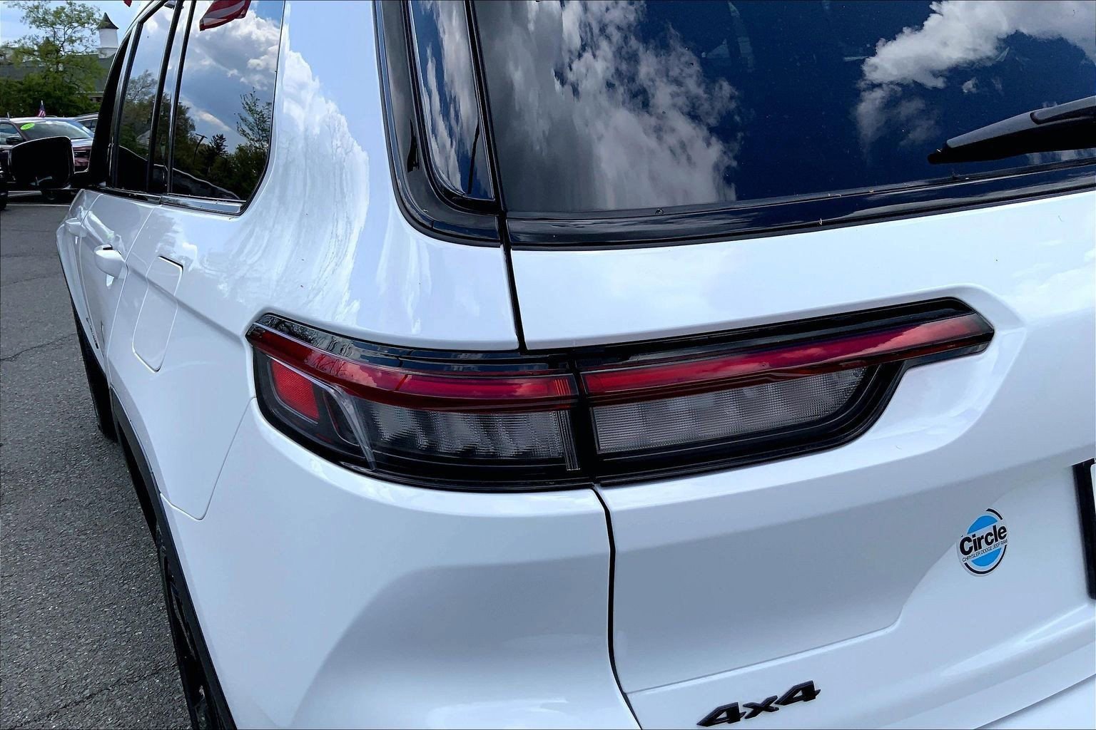 Certified 2025 Jeep Grand Cherokee L Altitude AWD/4WD image 27