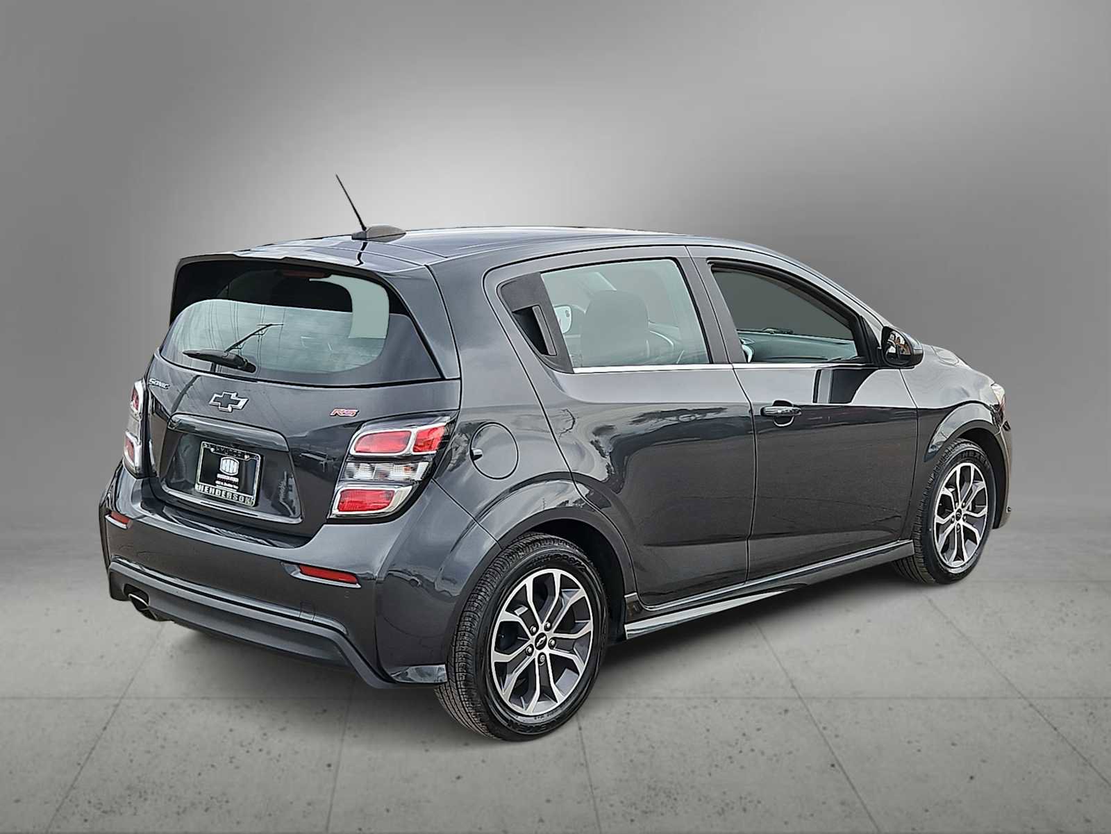 Used 2020 Chevrolet Sonic LT w/ Convenience Package image 8