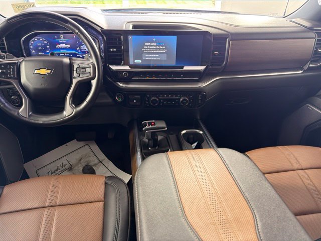 Used 2024 Chevrolet Silverado 1500 High Country AWD/4WD image 23