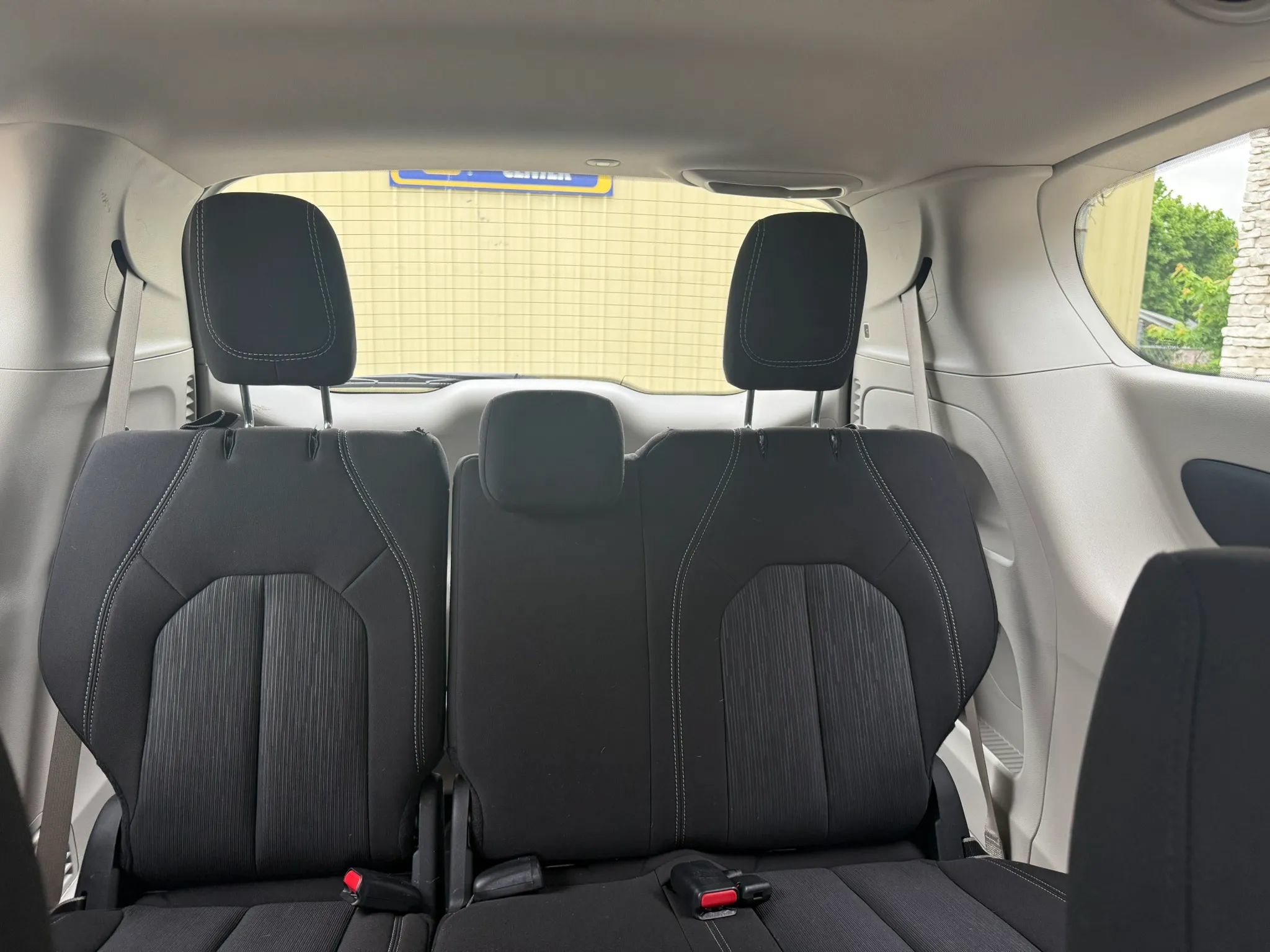 Used 2024 Chrysler Voyager LX FWD image 17