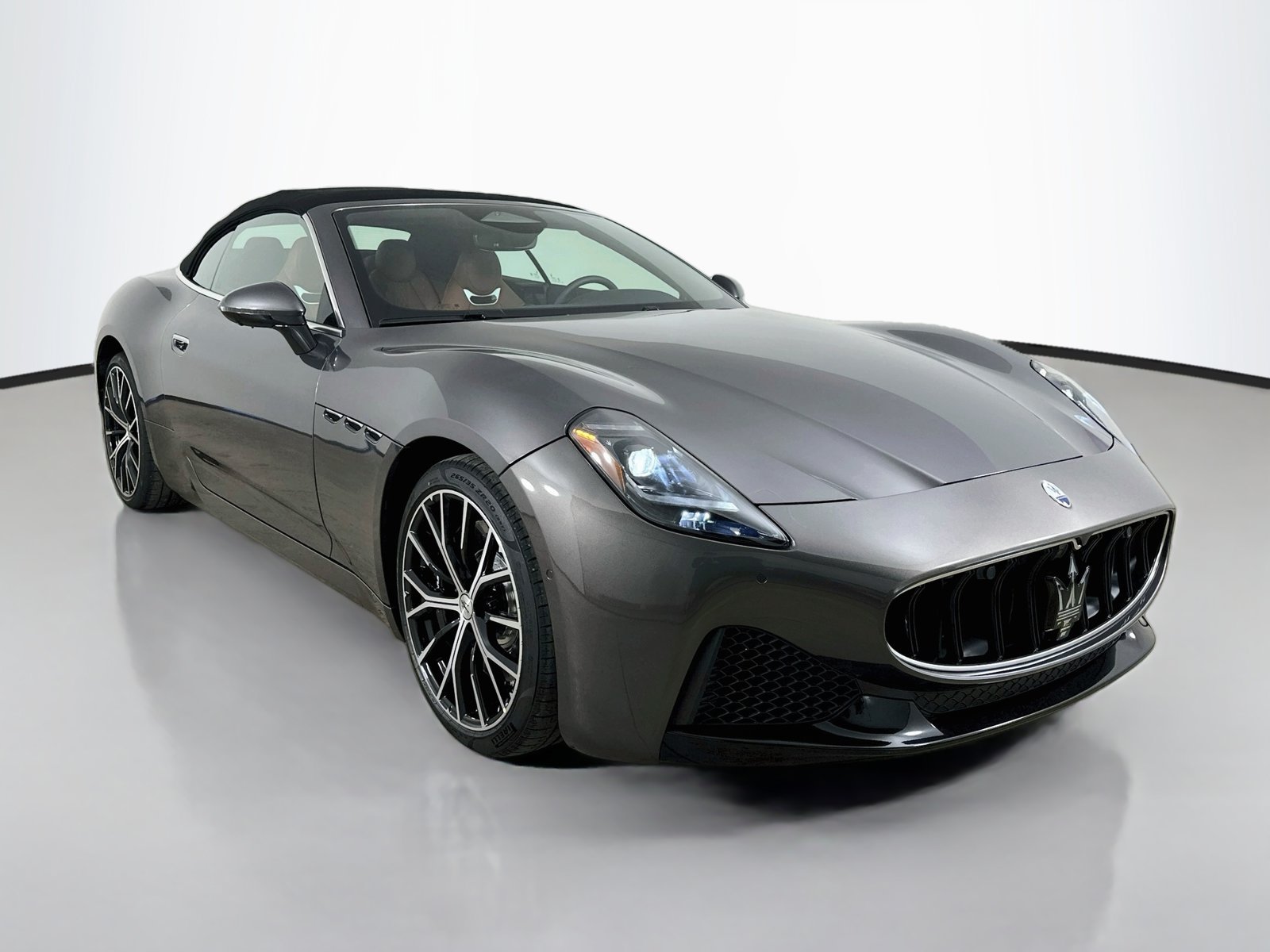 New 2026 Maserati GranCabrio Modena AWD/4WD image 3