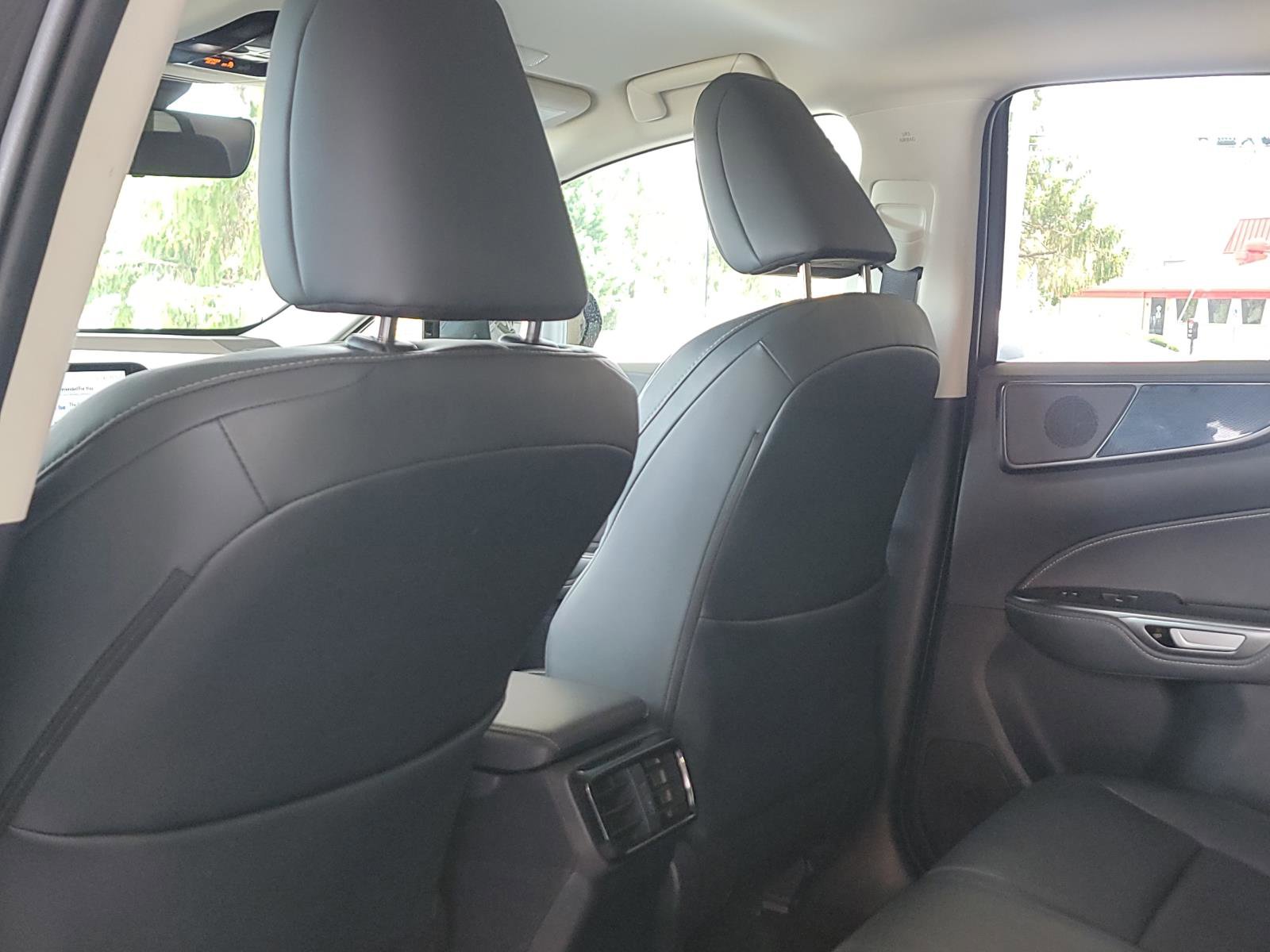 Used 2022 Lexus NX 250 FWD w/ Towing Package (2000 Lbs) image 11