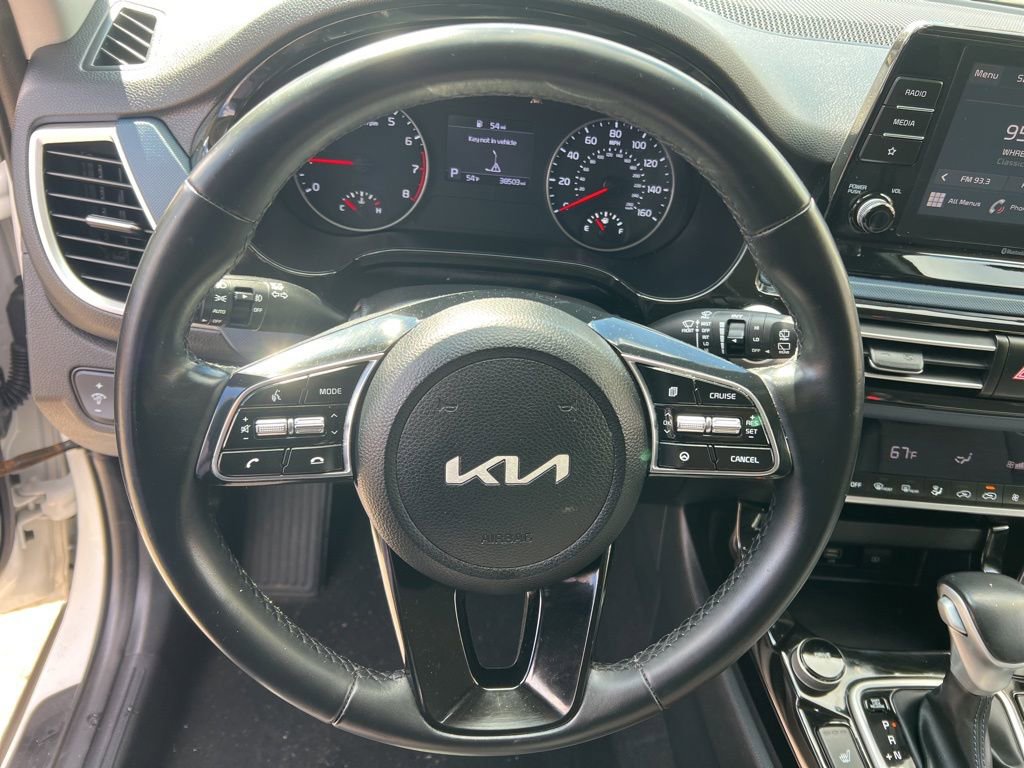 Certified 2023 Kia Seltos S image 14