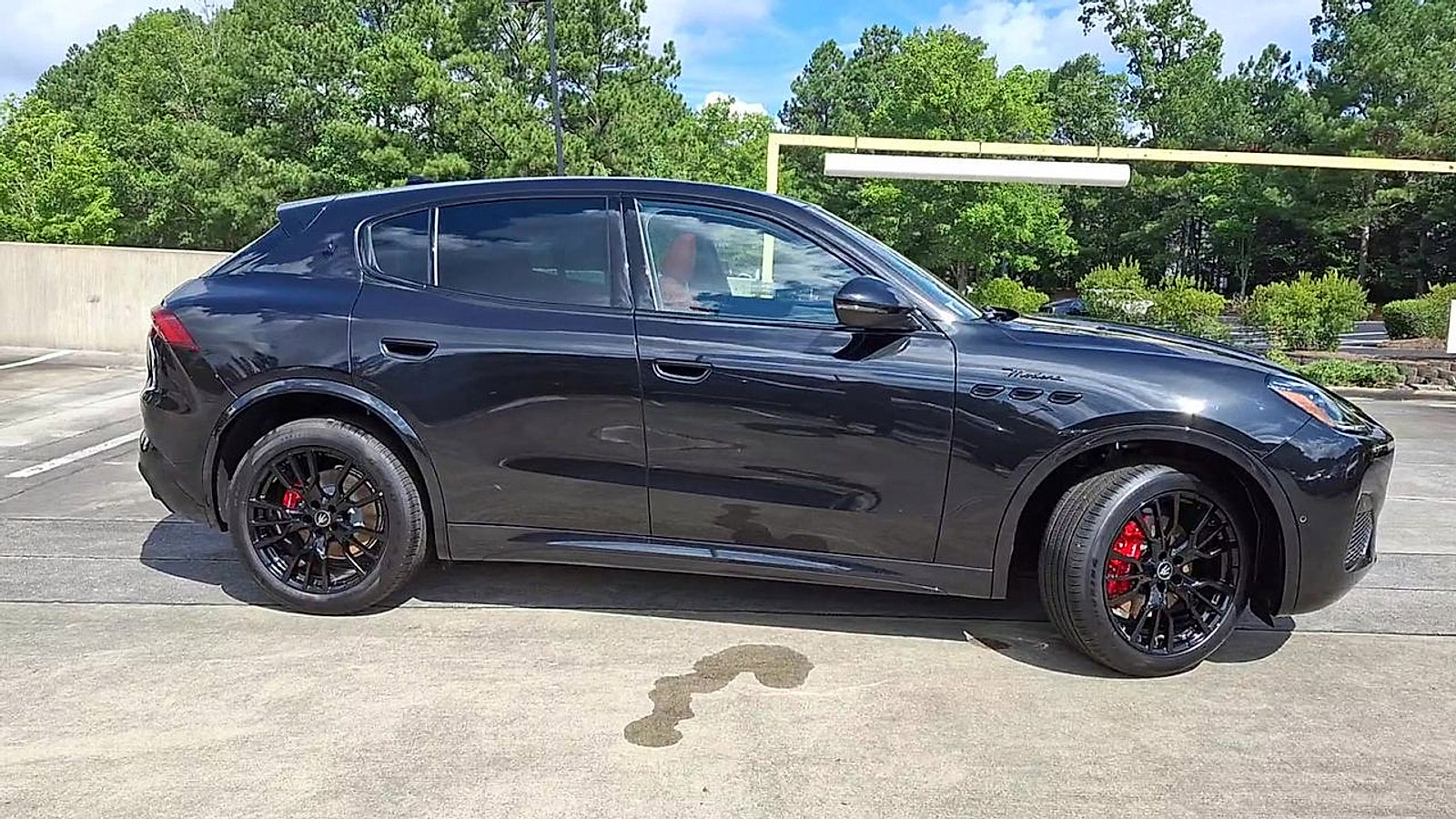 New 2025 Maserati Grecale Modena image 9