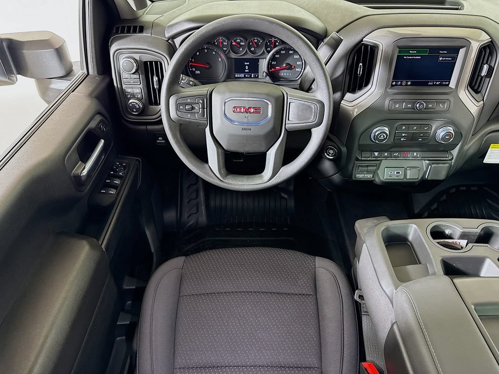 Certified 2026 GMC Sierra 3500 Pro AWD/4WD image 19