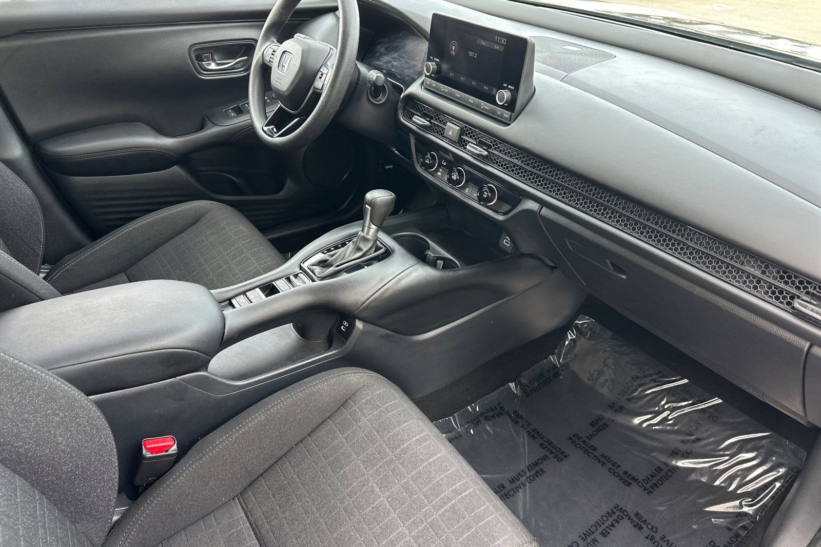 Used 2025 Honda HR-V LX image 17