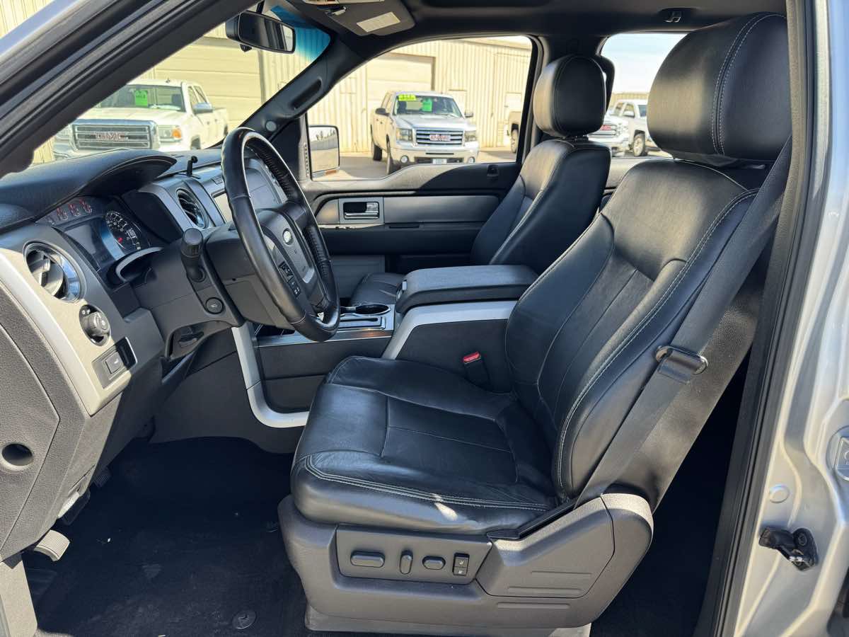 Used 2014 Ford F150 FX4 w/ Equipment Group 402A Luxury AWD/4WD image 22